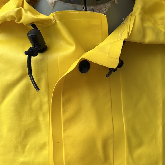 NWOT! Vintage Helly Hansen Flame Retardant Yellow Men’s Jacket - Picture 6 of 6